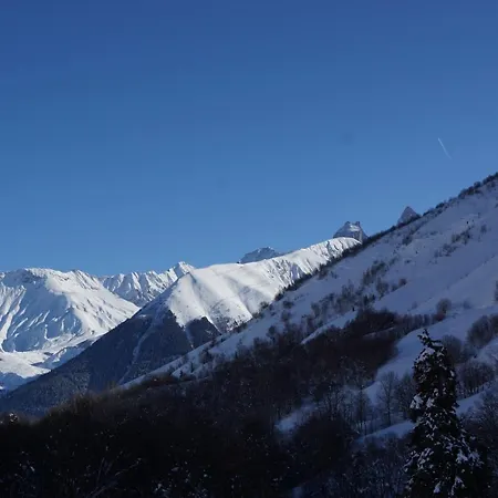 Les Chalets De L'arvan *