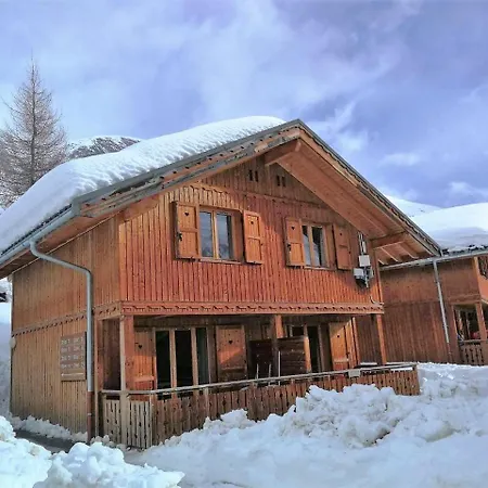 Les Chalets De L'arvan